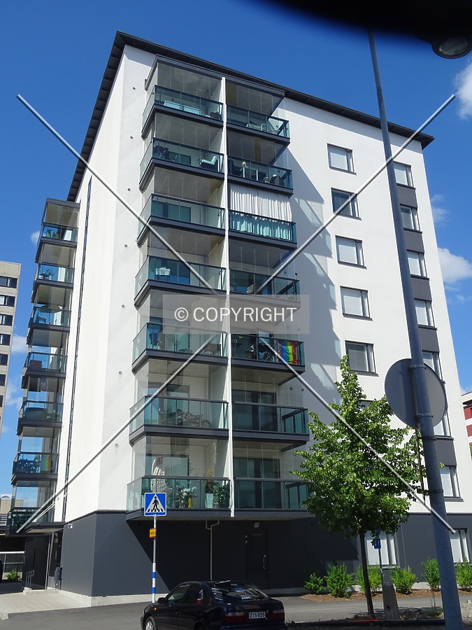 Tornikatu 15 by Samppa 