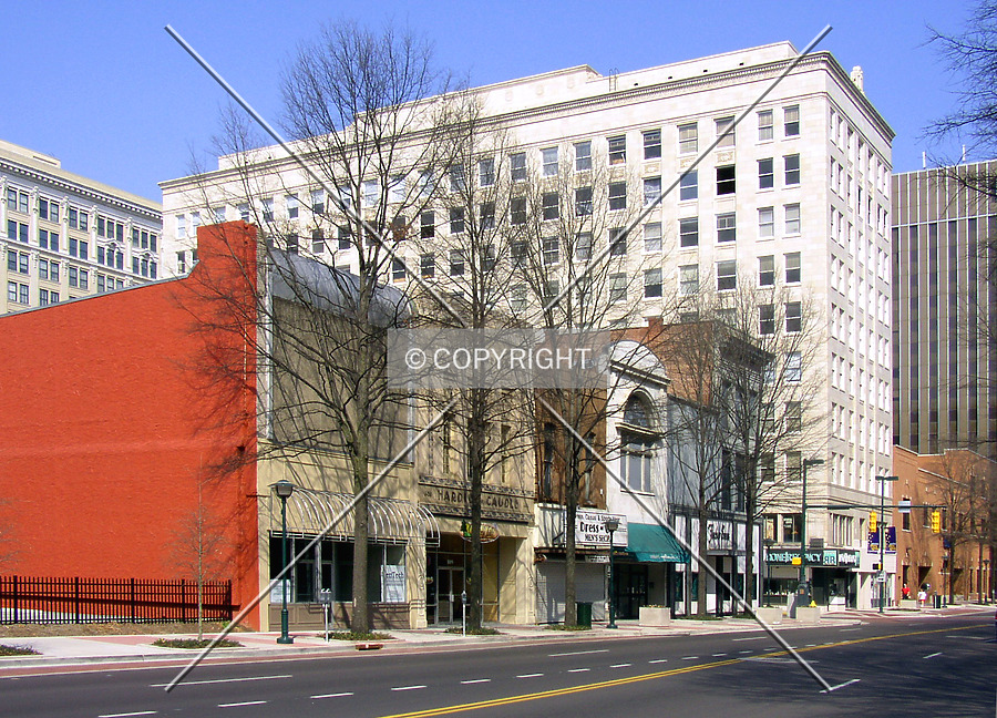 Chattanooga Bank Building by Chris Patriarca