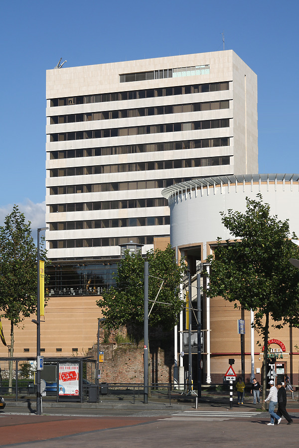 Stadskantoor by Michiel van Dijk