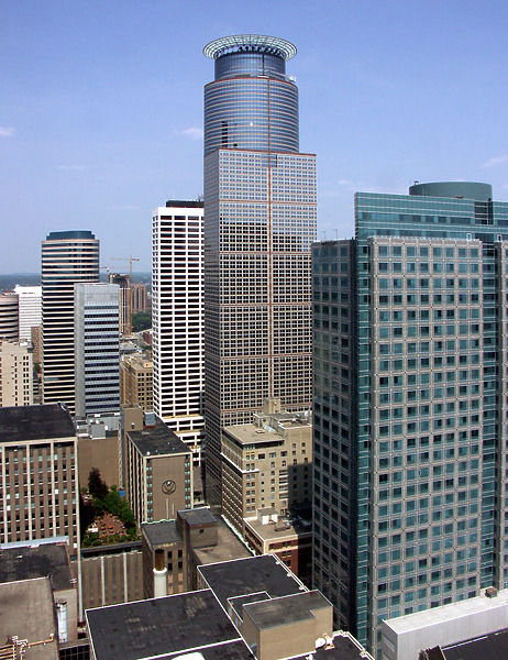 495-570-679