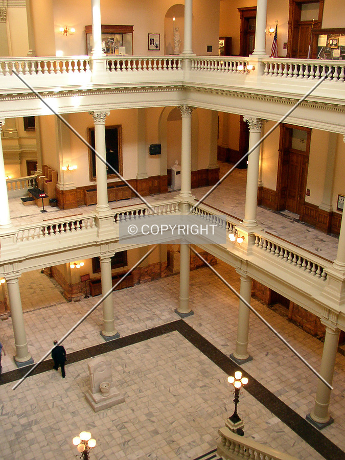 Georgia State Capitol by Chris Patriarca