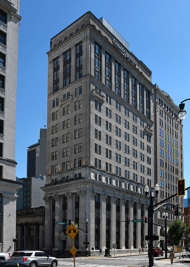 Hotel Indigo Nashville Downtown by John W. Cahill