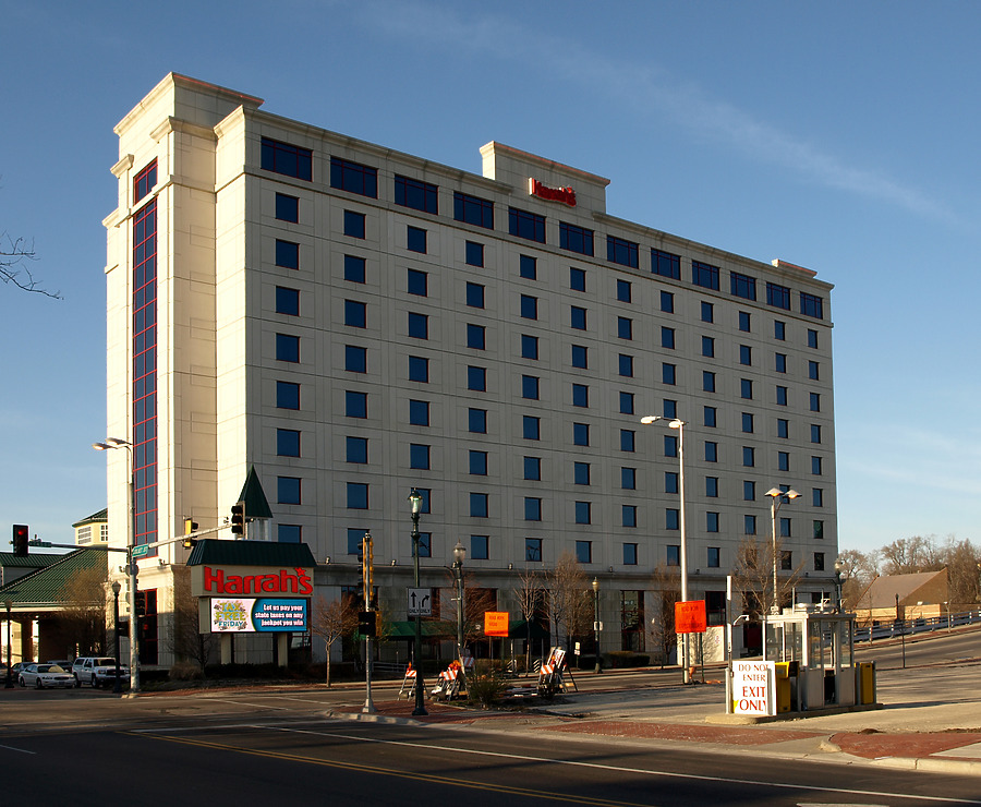 Harrah's Joliet Hotel by Marshall Gerometta