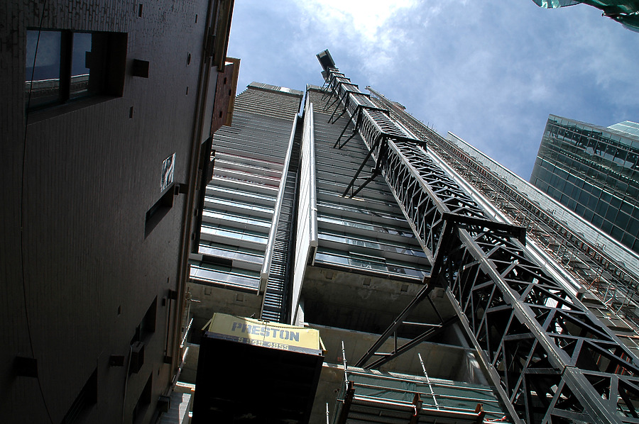 Lumière Residences by John Bek