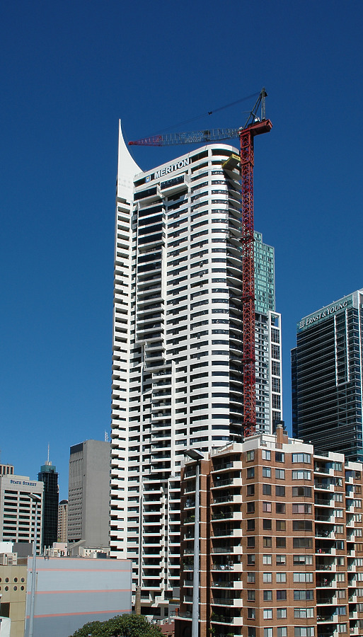 Meriton Tower by John Bek