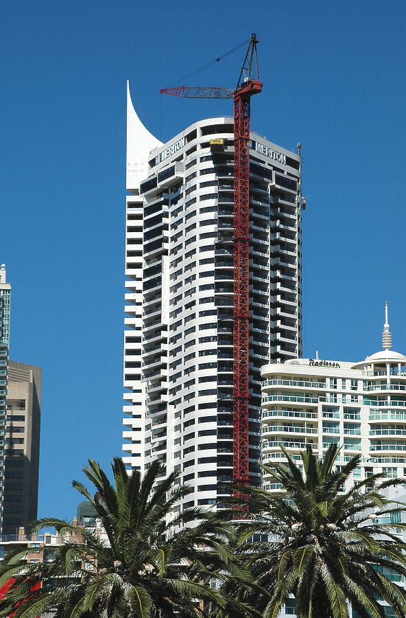 Meriton Tower by John Bek