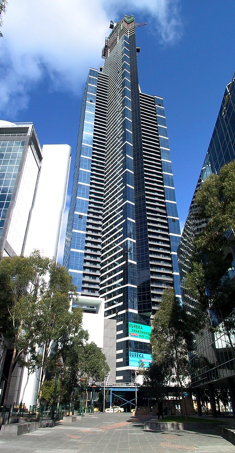 Eureka Tower by John Bek