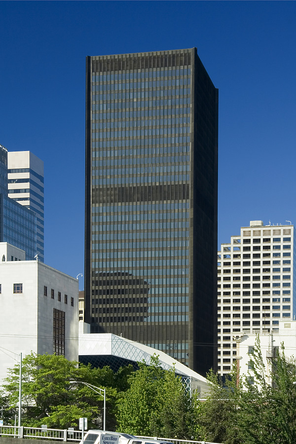 Safeco Plaza by Pavel Toczynski