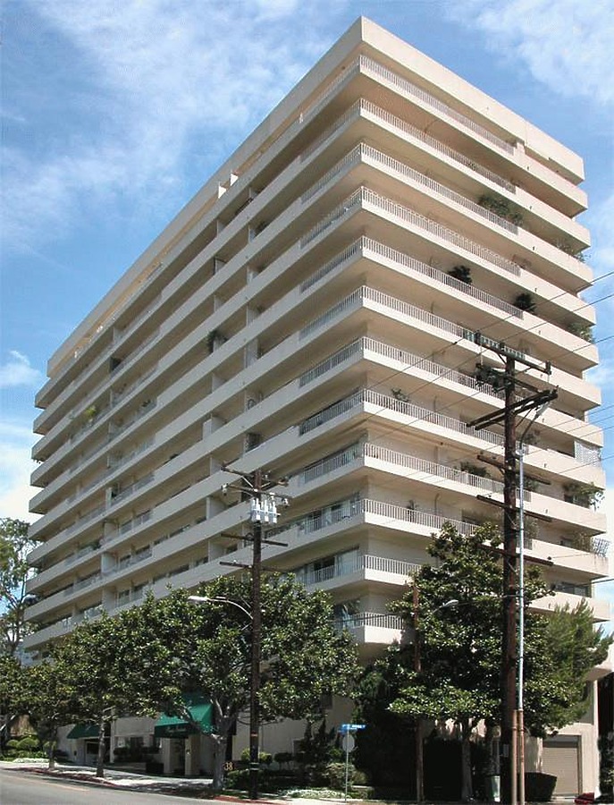 Plaza Towers by Jim Schwartz