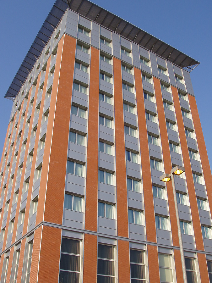 Max Hotels & Resorts by Edoardo Marchetti