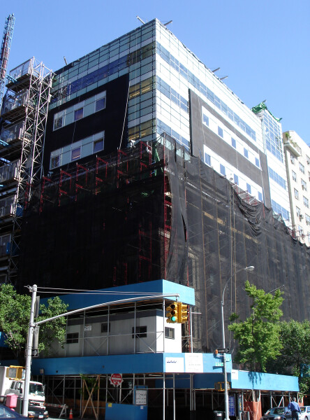 100 East End Avenue