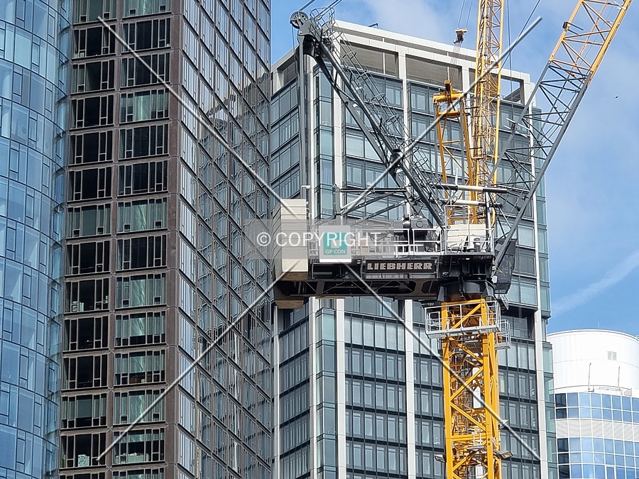 FOUR Frankfurt - Tower 1 by Nephilim