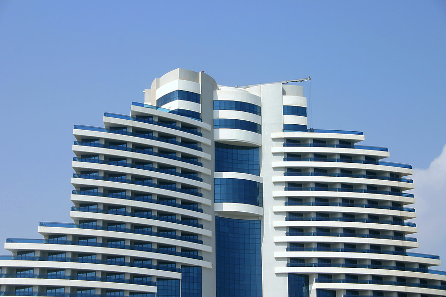 Le Meridien Al Aqah Beach Resort by Michiel van Dijk