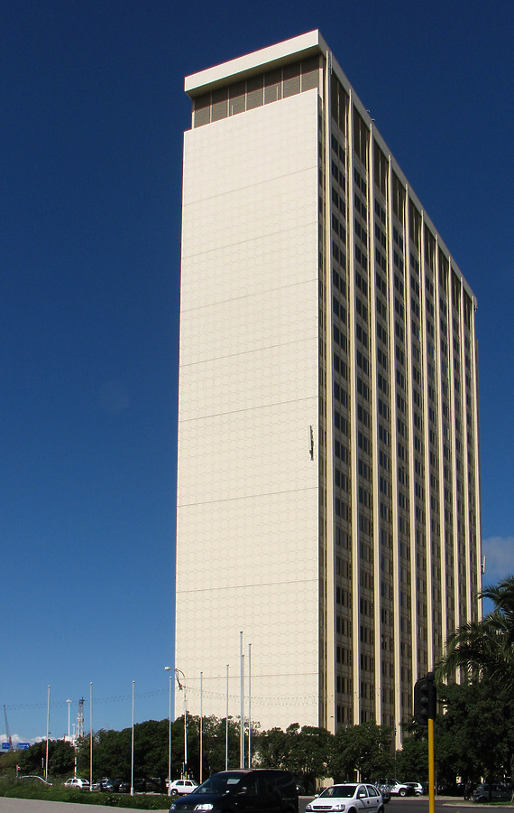 Naspers Centre by Kjetil Balog