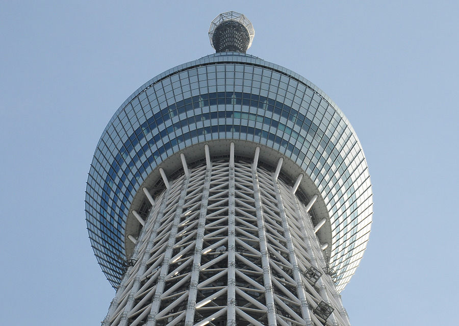Tokyo Sky Tree by Kevin Hemphill