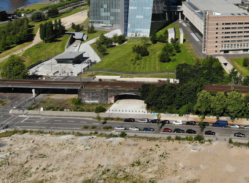 Unterführung Deutschherrnbrücke