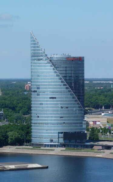 502-095-493