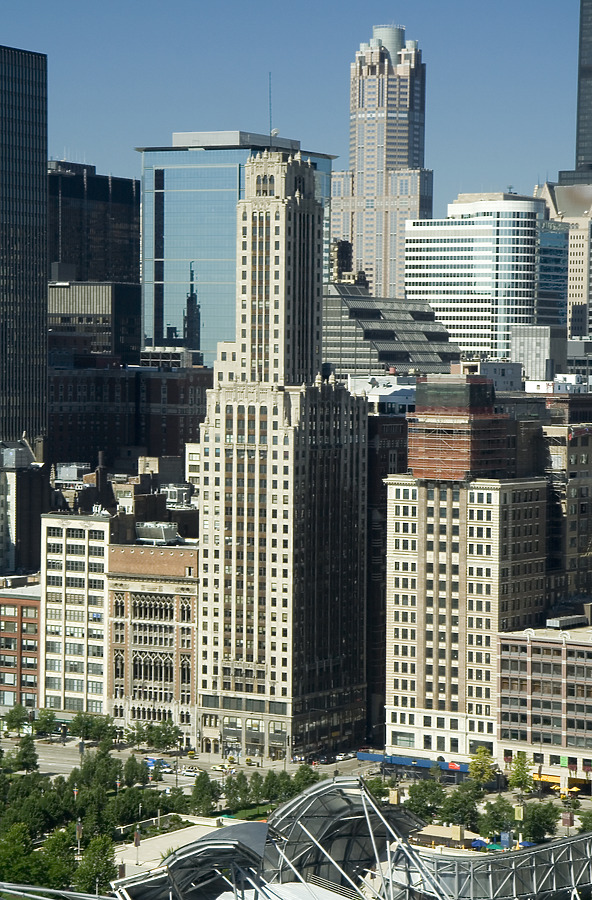 Willoughby Tower by Pavel Toczynski