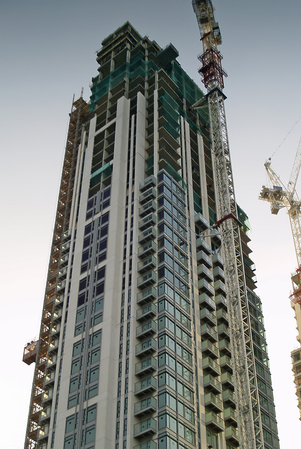 Pan Peninsula East Tower by Cesar Serrano