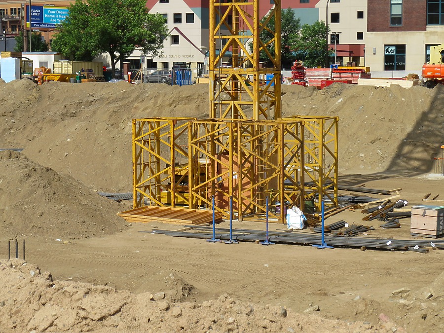 Wells Fargo 600 Tower by James Peacock