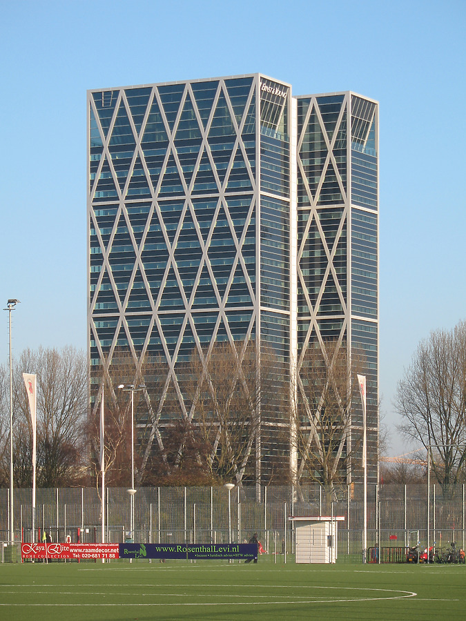 Ernst & Young by Michiel van Dijk