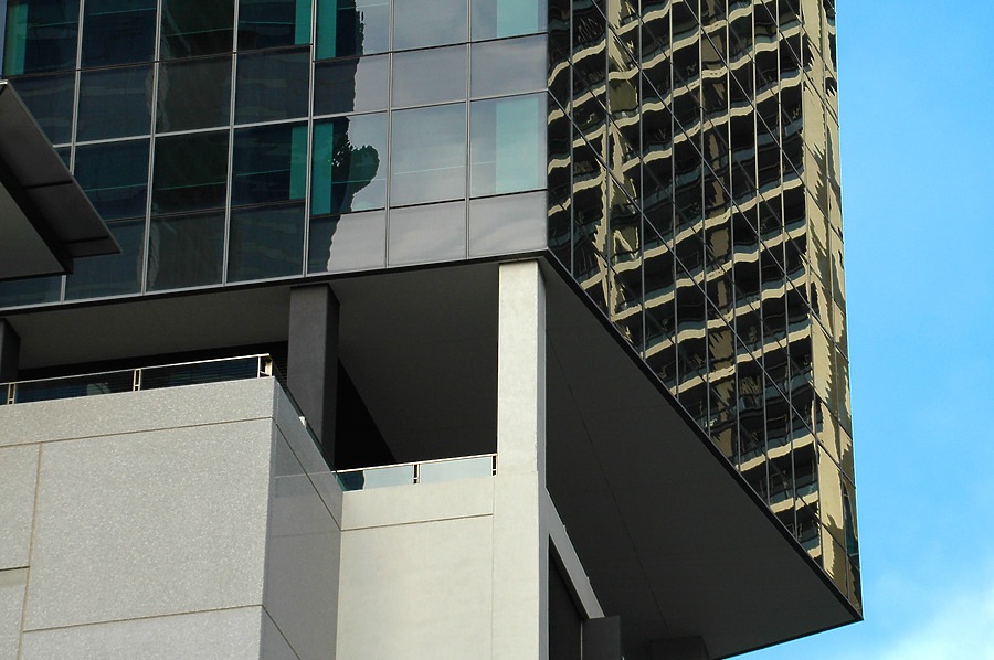 2 Southbank Boulevard by John Bek