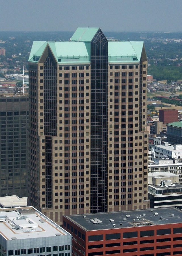 One Metropolitan Square by Ryan Hildebrand