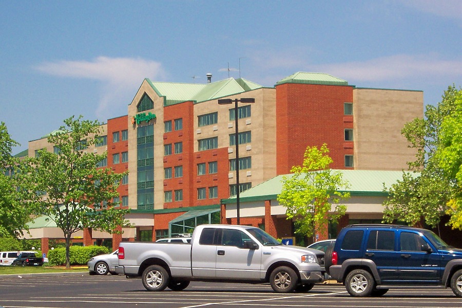 Elimwood Hotel by Ryan Hildebrand