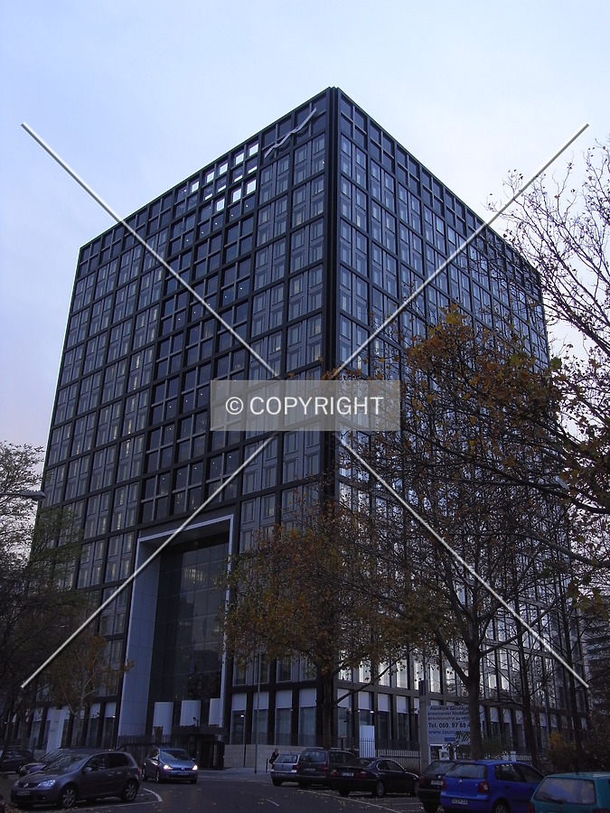 The Cube by Jörg Berkemeyer