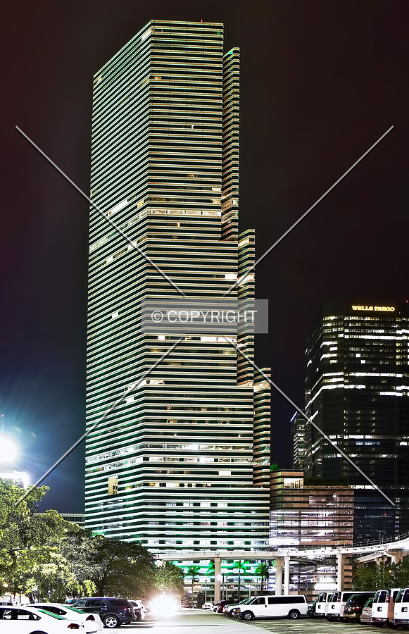 Miami Tower by Jorge Molina
