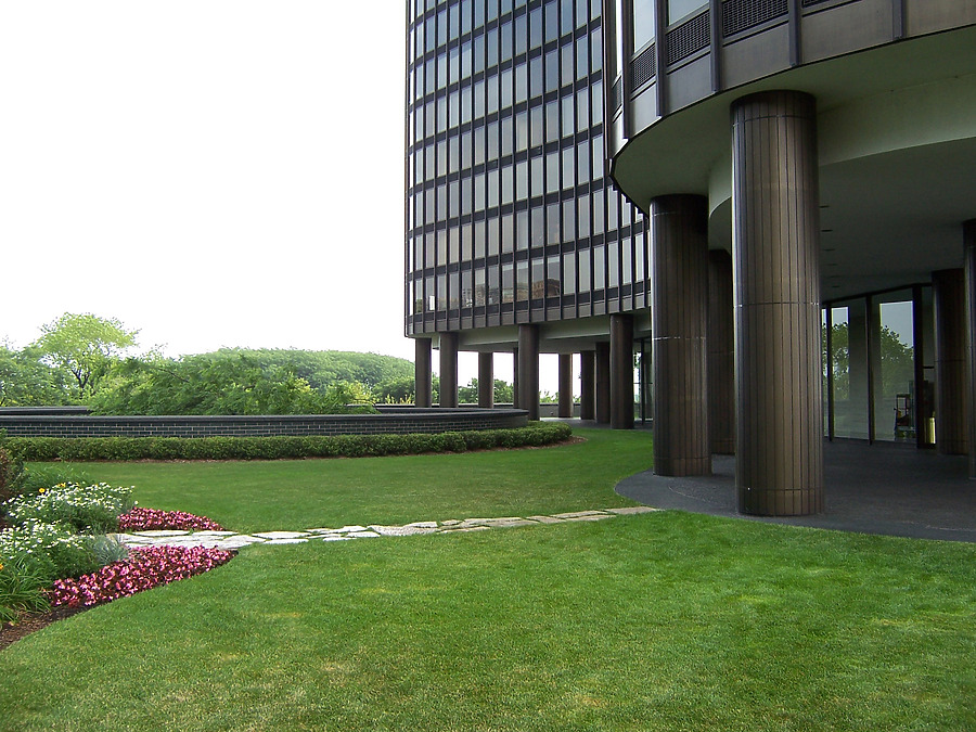 Lake Point Tower by Shawn Ursini