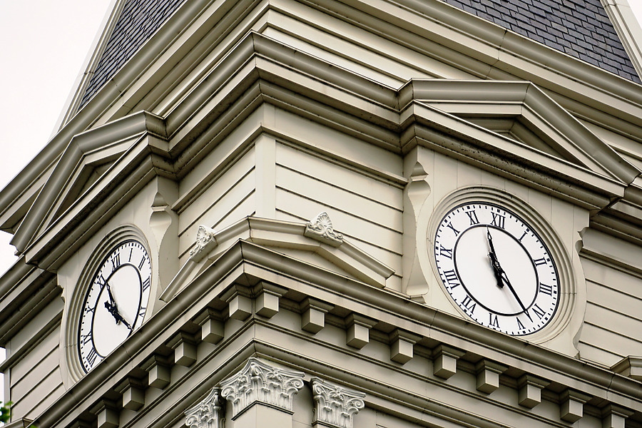 Montgomery County Courthouse by Ryan Hildebrand
