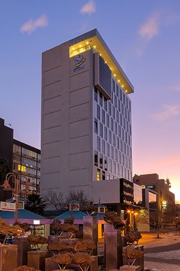 AGRIBANK of Namibia by Barnard Mutua Architects