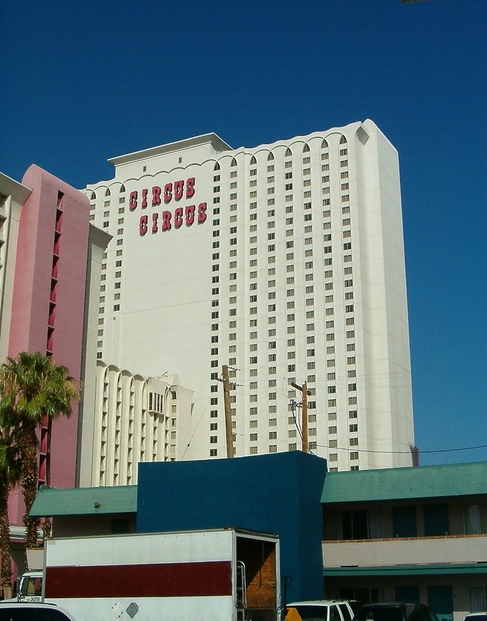 Circus Circus - West Tower by Rodney Gunn