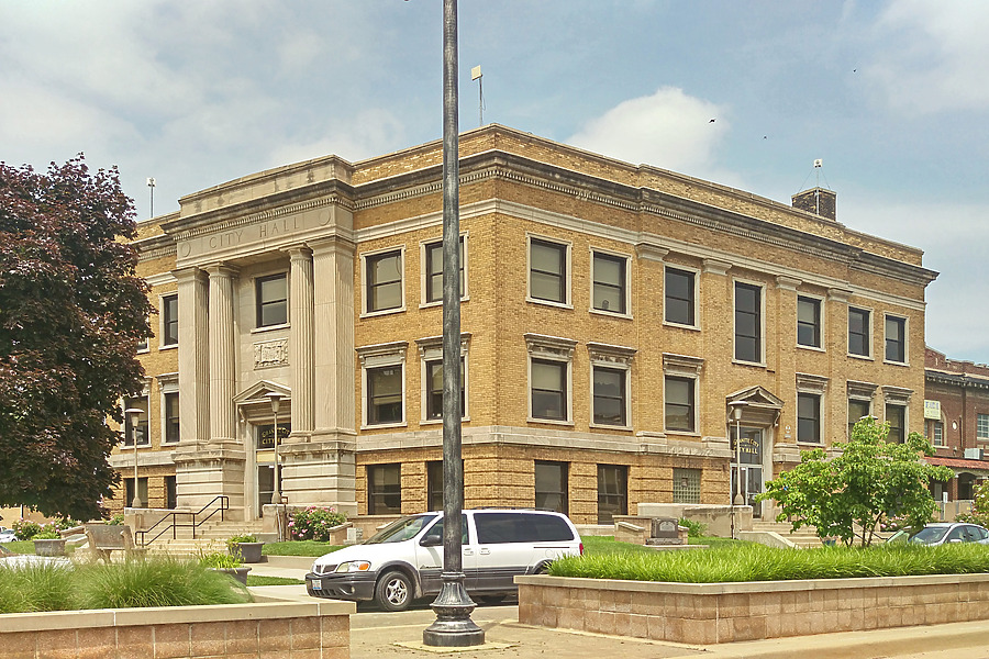 Granite City City Hall by Ryan Hildebrand