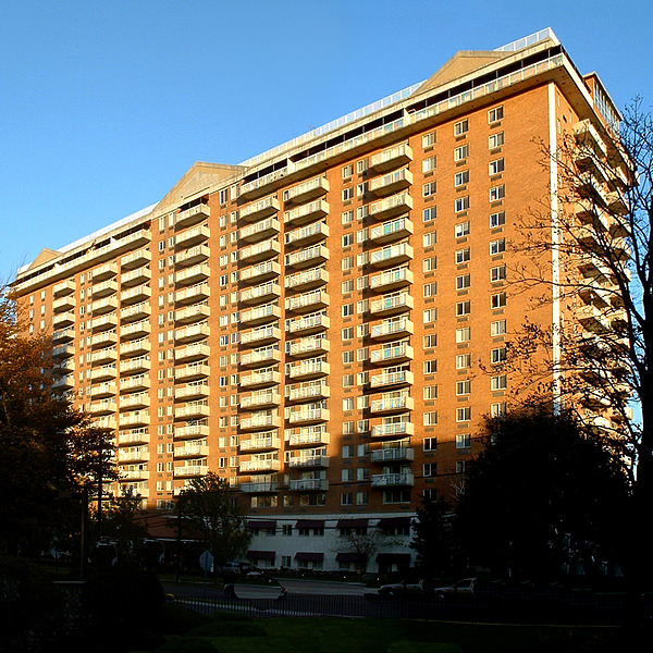 Oakwood Excelsior I by John Cahill