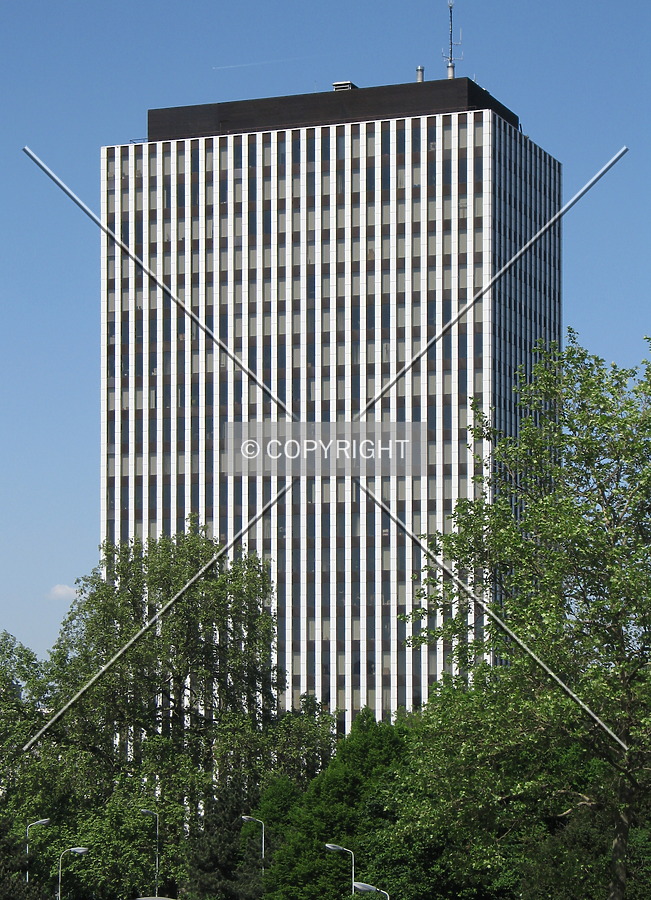 Victoria Regina Tower by Emmanuel D.