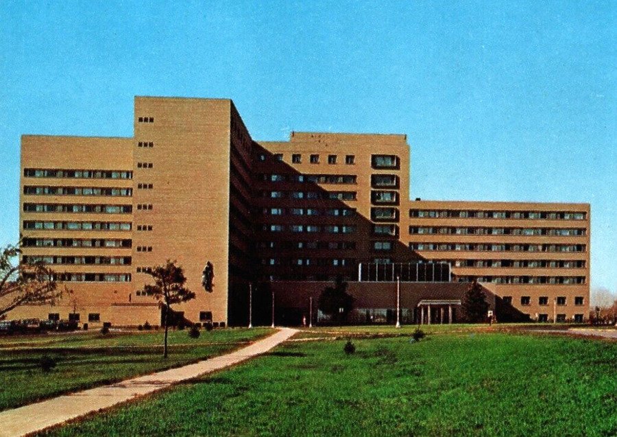 William Beaumont Hospital by Hiawatha Card Co.