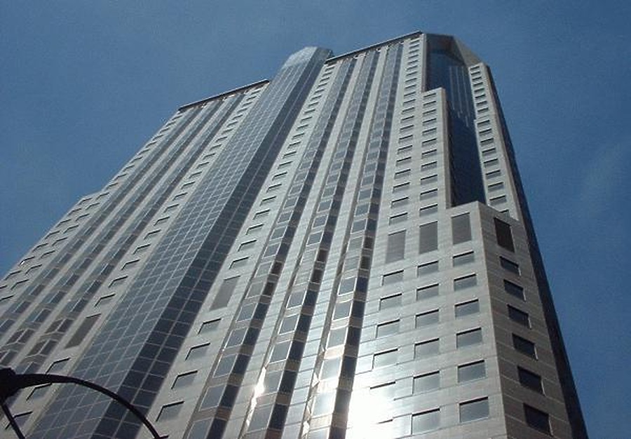 One Metropolitan Square by James Peacock