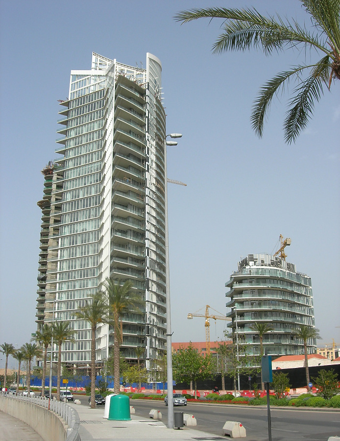 Marina Tower by Nareg Karamanoukian