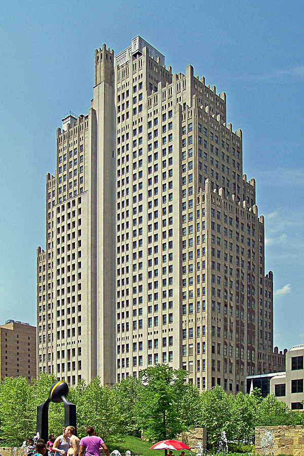 1010 Pine Street by Ryan Hildebrand