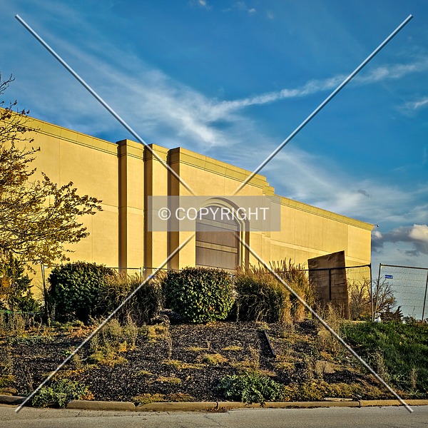 Chesterfield Mall by Ryan Hildebrand