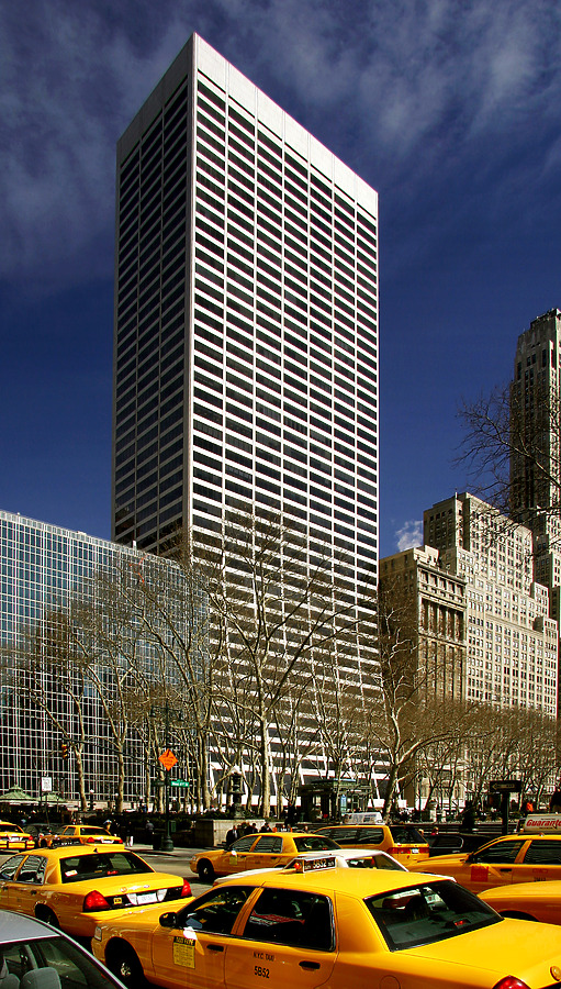 W.R. Grace Building by Pavel Toczynski