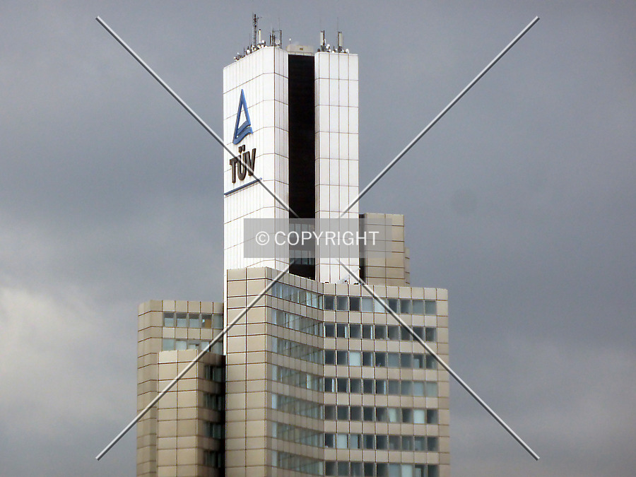 TÜV Rheinland by Nephilim