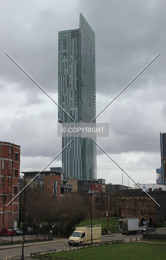 Beetham Tower by Florian Barbier
