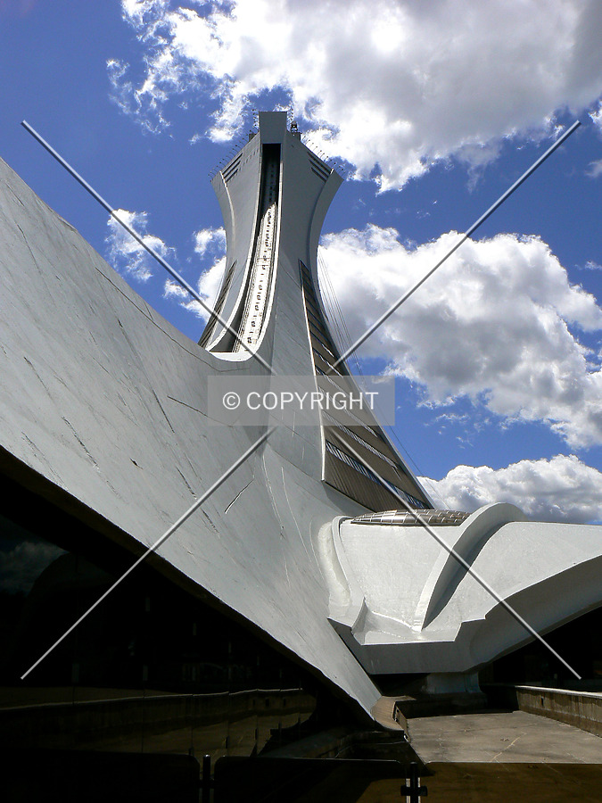 Olympic Stadium by Luis Ibáñez