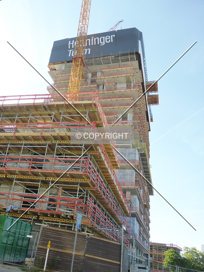 Henninger-Turm by Nephilim