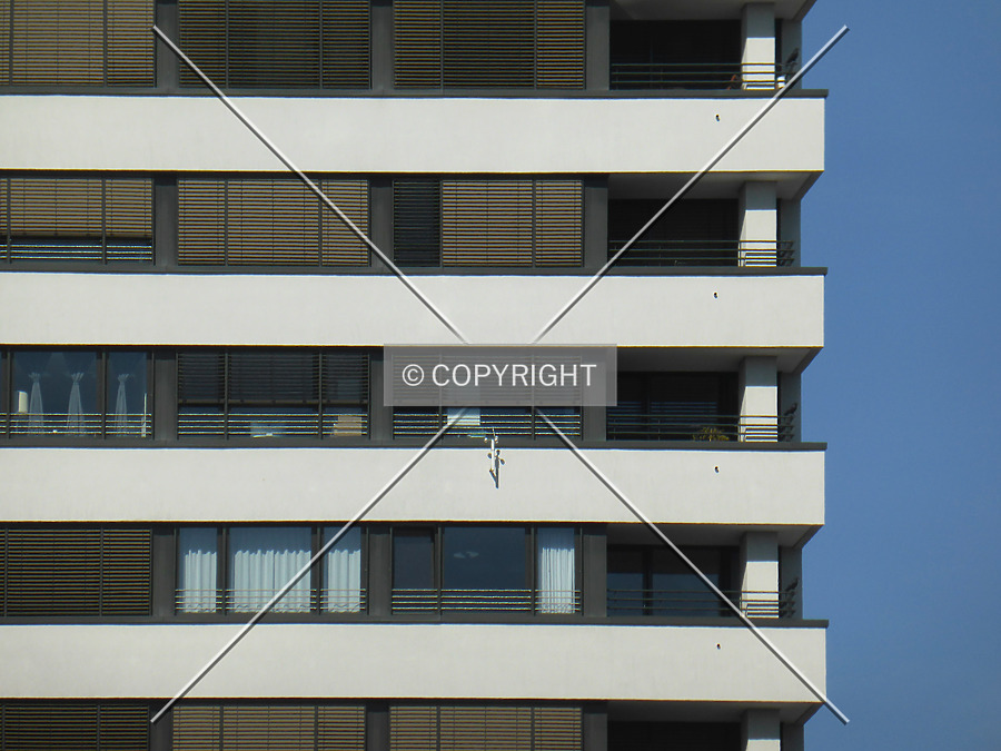 Lyoner Straße 19 by Nephilim