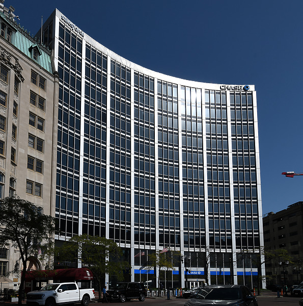 Salesforce Circle Building
