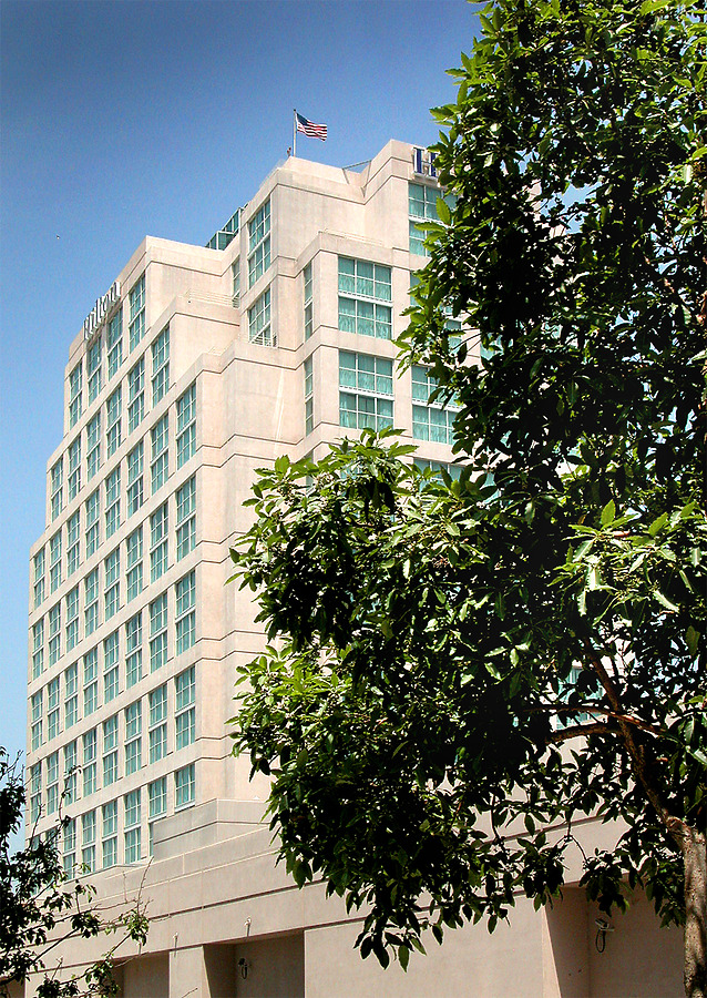 Hilton Glendale by Jim Schwartz